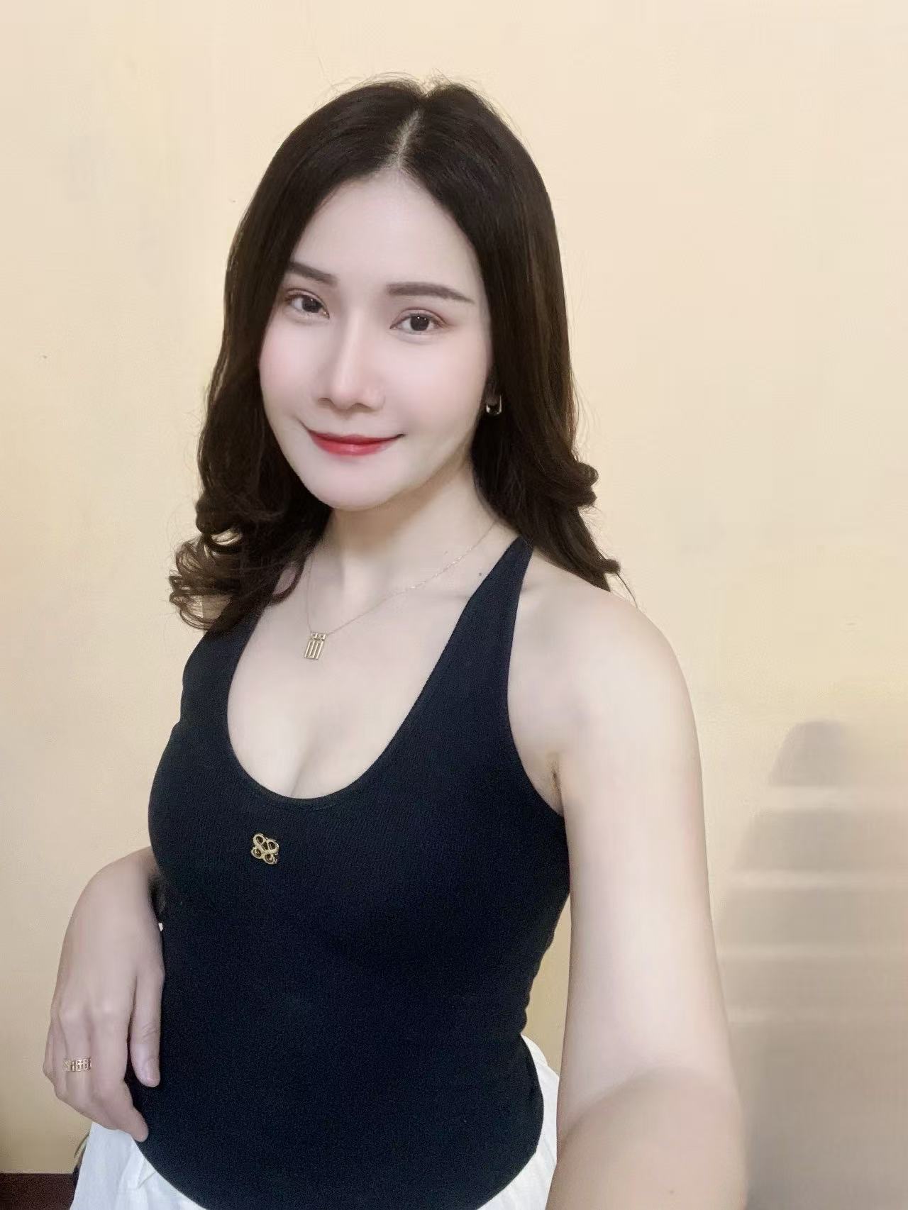 A Crystal Sunisa003.jpg