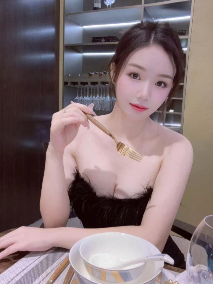 OUG欣悦乐乐 (1).jpg