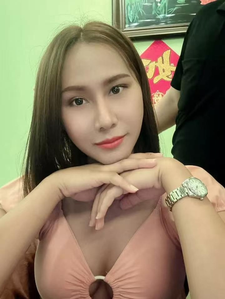 巴生Northern Thai Laura002.jpg