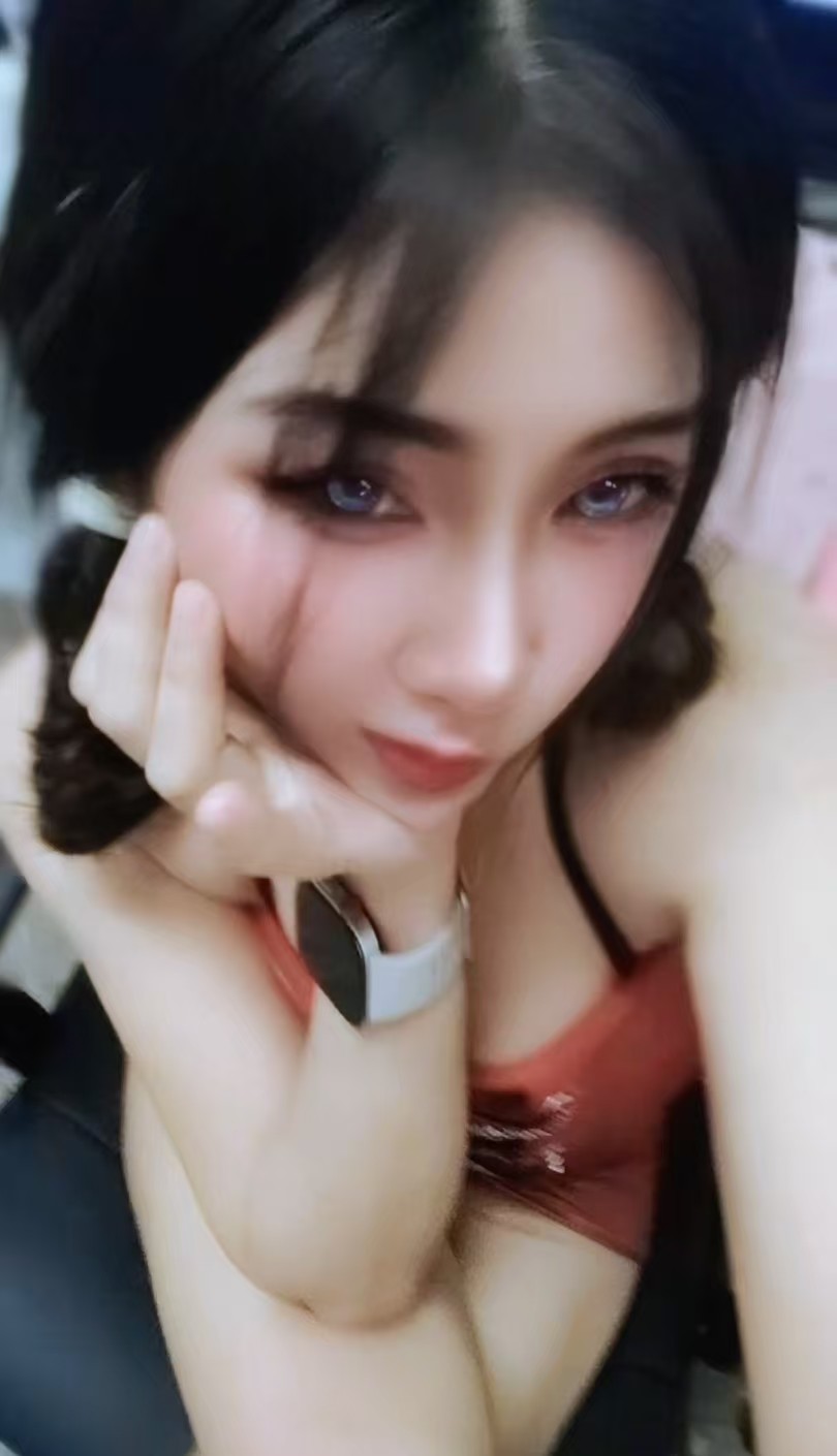 SA Crystal Pondly003.jpg