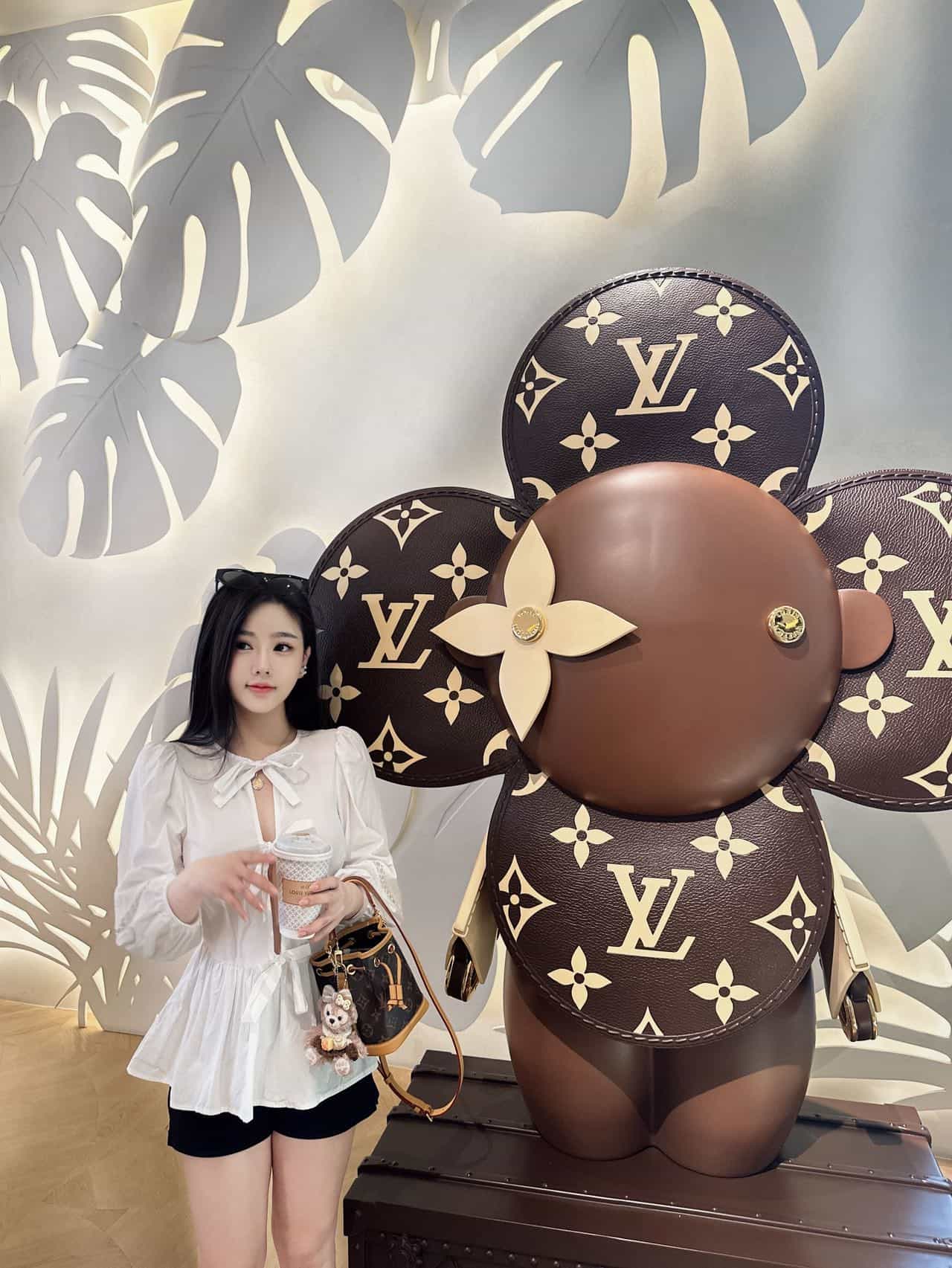 freecompress-KL Miss2 Siri006.jpg