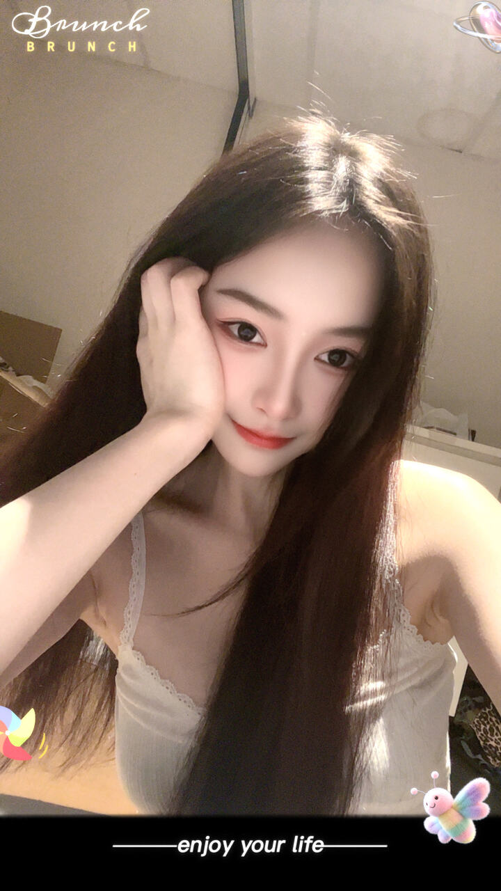 KL Miss2 CC001 (1).jpg