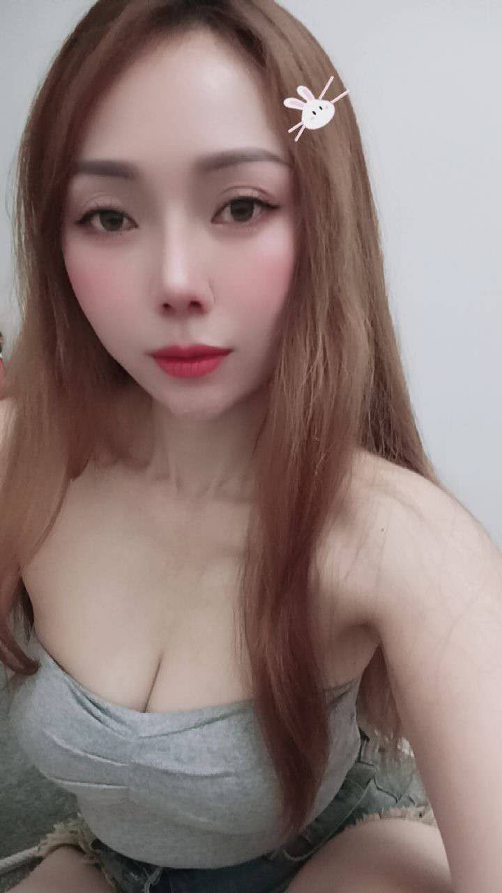 SA Crystal Nhan001.jpg